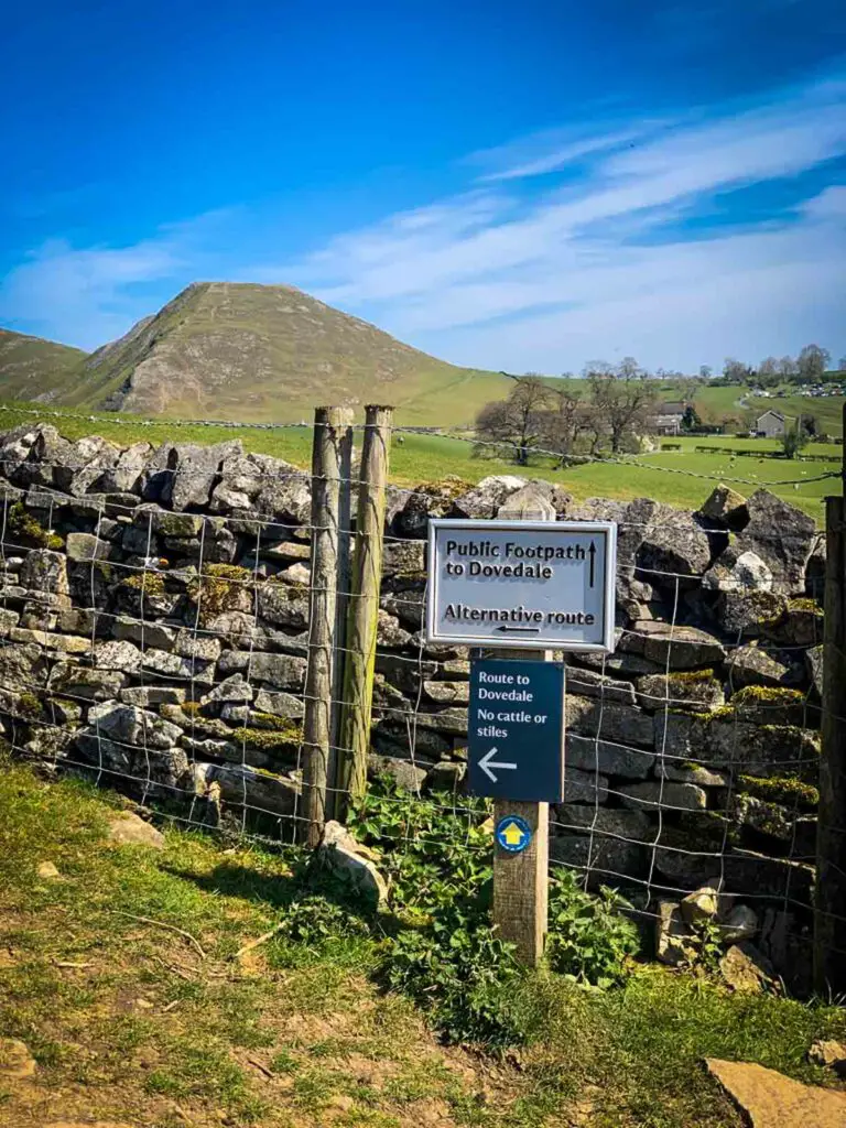 sign to dovedale in a field