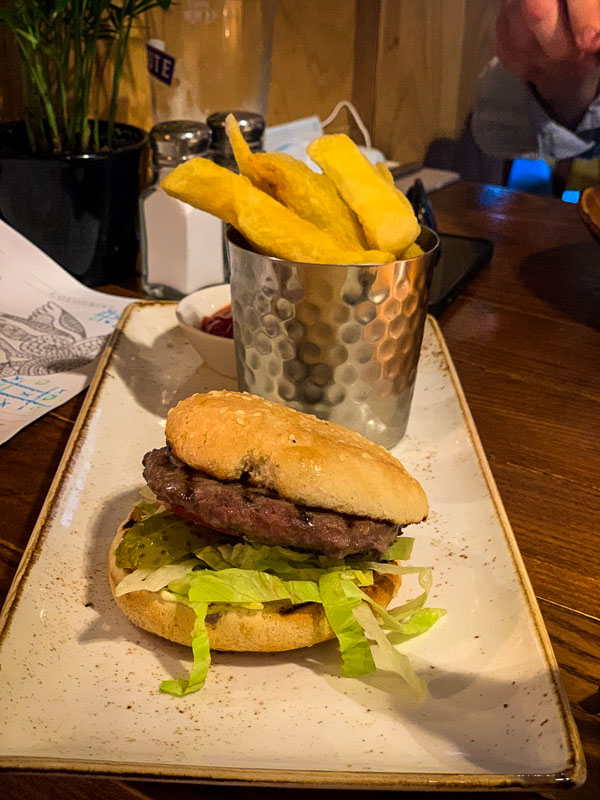 kids burger meal from the seven stars